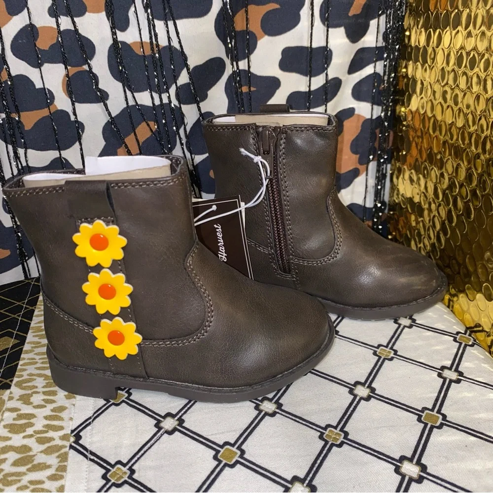GYMBOREE GIRLS SUNFLOWER BROWN BOOTS
